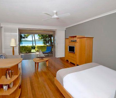 Beach Club Resort Hamilton Island Room photo